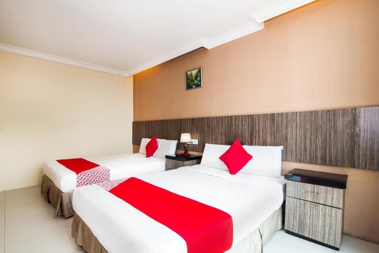 Crystal City Hotel Kuantan Exterior photo