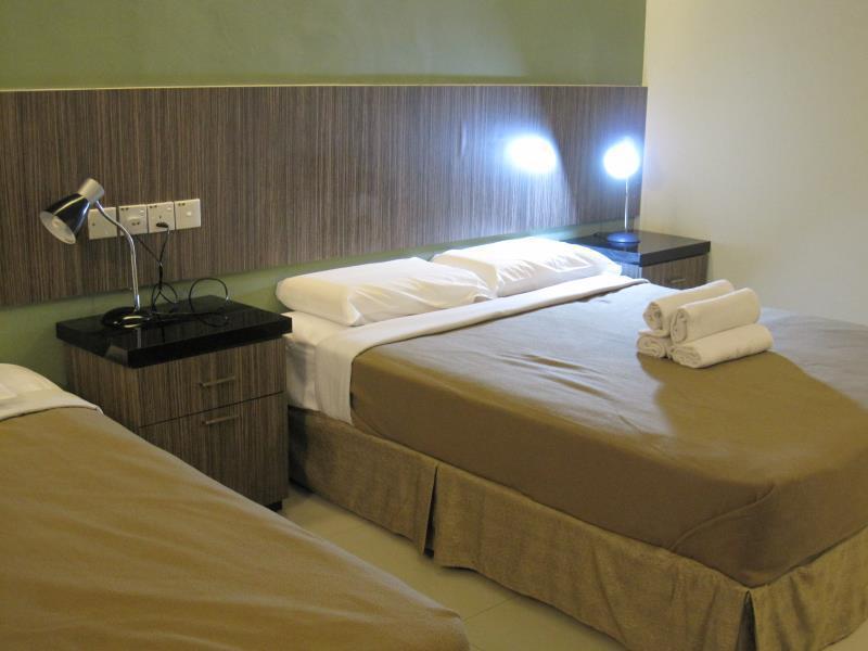 Crystal City Hotel Kuantan Exterior photo
